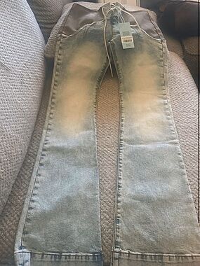 REVICE Light Faded Blue Bootcut Jeans with High-Rise